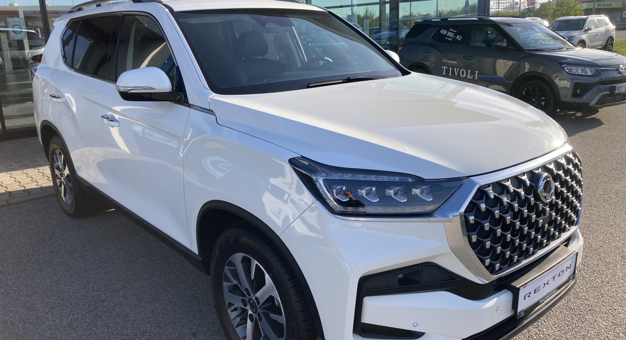 KGM Rexton Club 62042