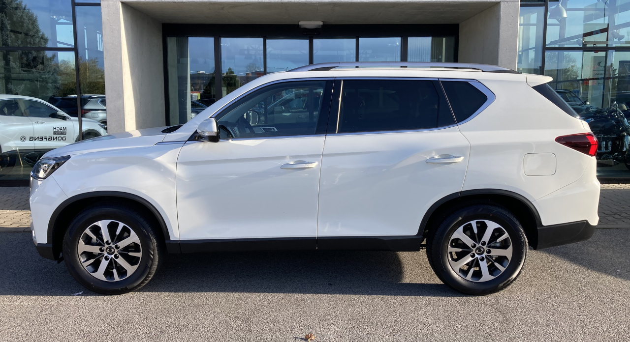 KGM Rexton Club 62042