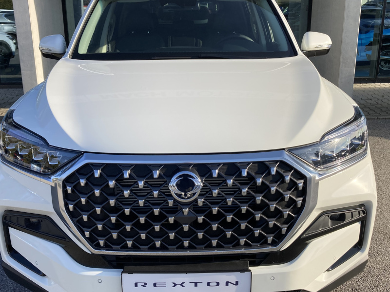 KGM Rexton Club 62042