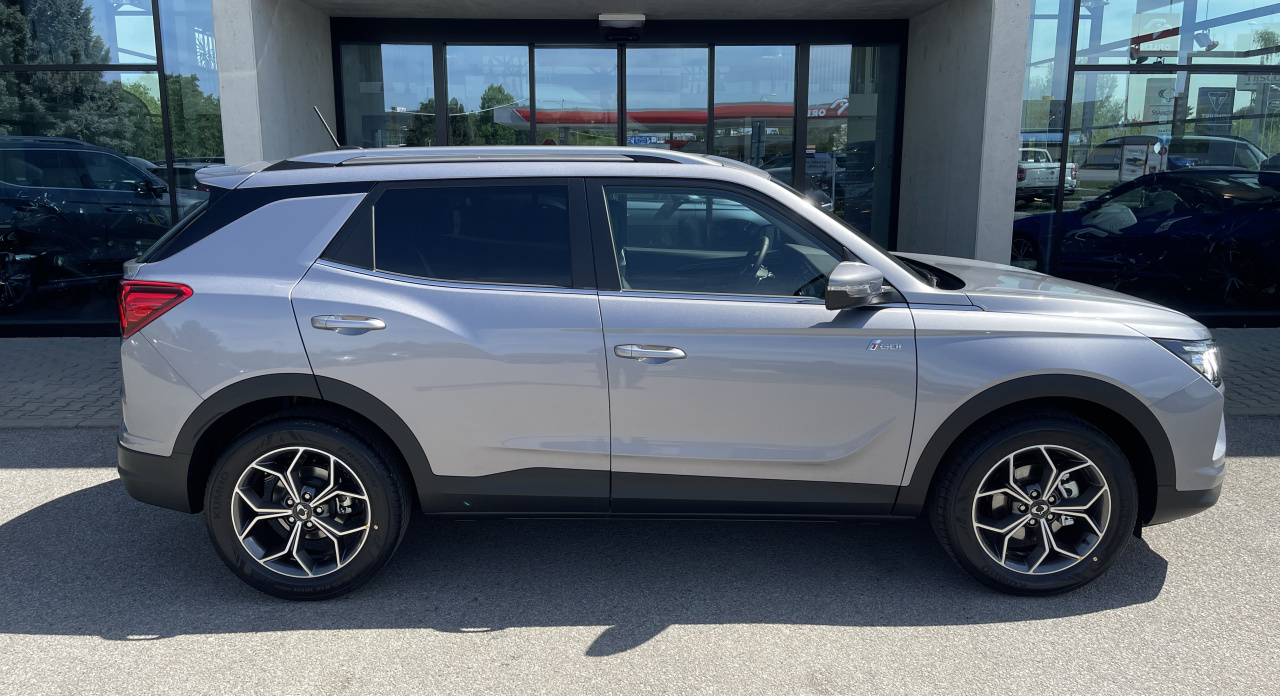 KGM Korando SUV 1.5 e-XGi 65664