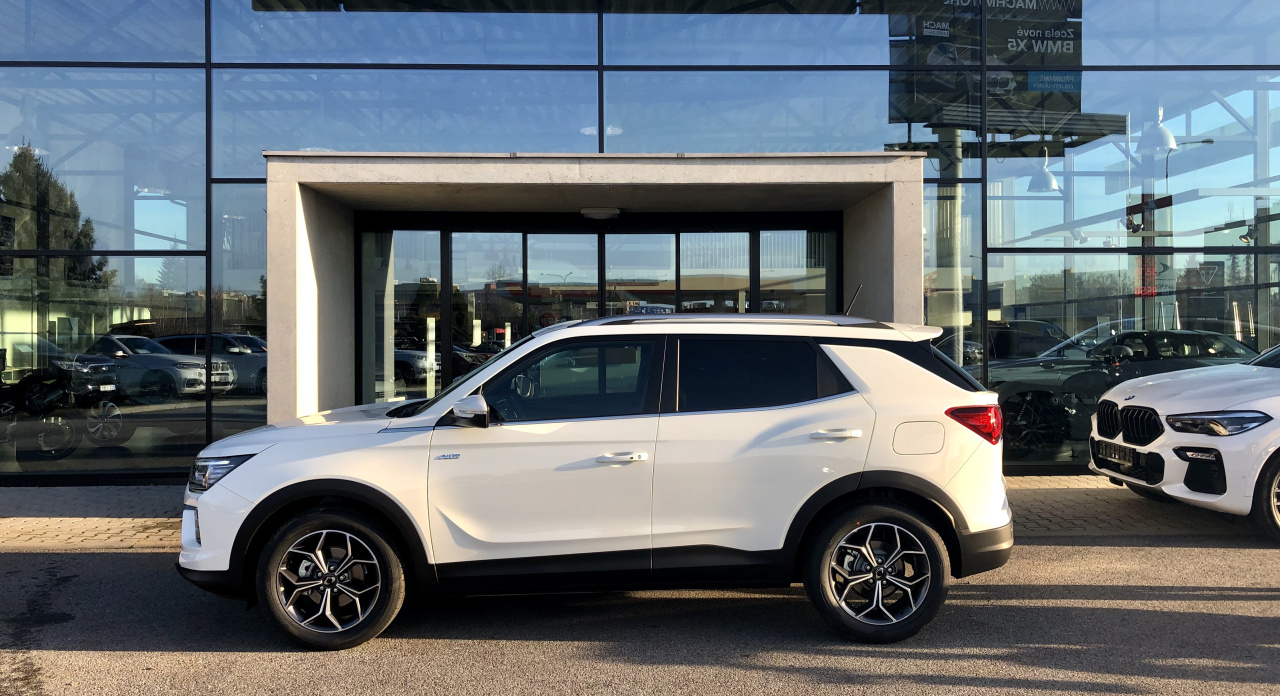 KGM Korando 1.5 e-XGI 63803