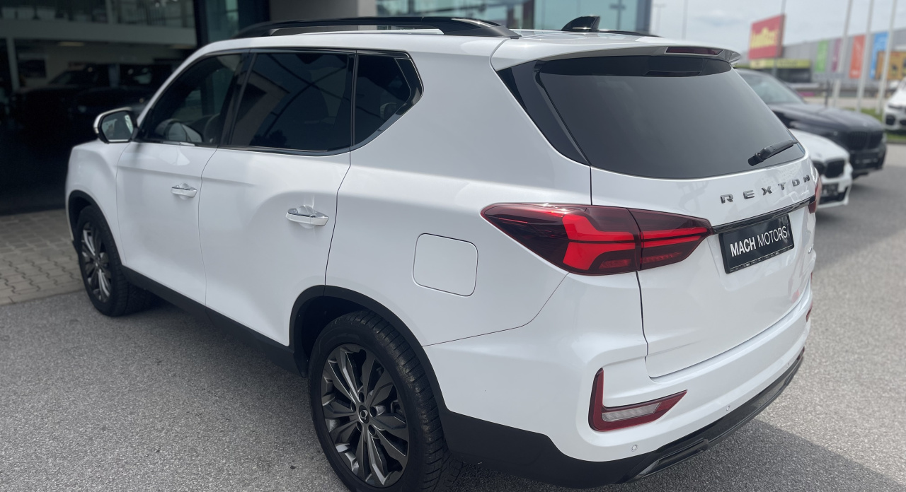KGM Rexton Premium 62377
