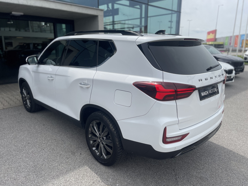 KGM Rexton Premium 62377