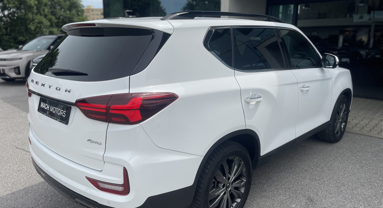 KGM Rexton Premium 62377