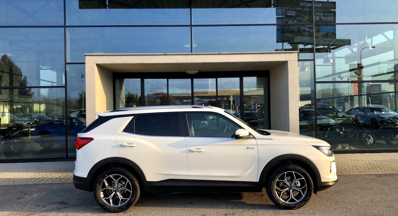 KGM Korando 1.5 e-XGi SUV 64166