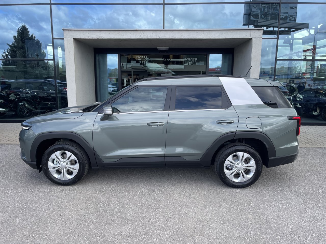 KGM Torres SUV 1.5 e-XGi 64679