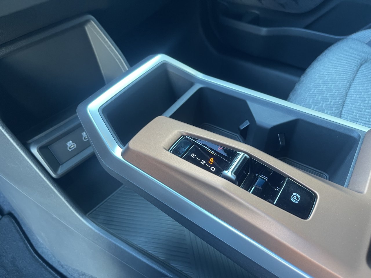 KGM Torres SUV 1.5 e-XGi 64677