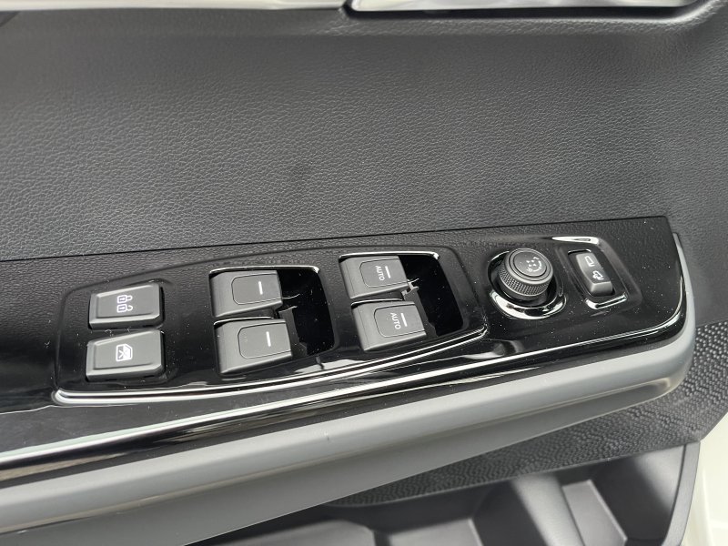 KGM Torres SUV 1.5 e-XGi 64675