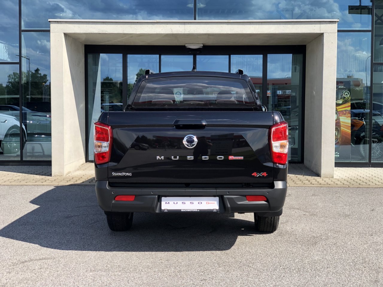 KGM Musso Grand Style 63795