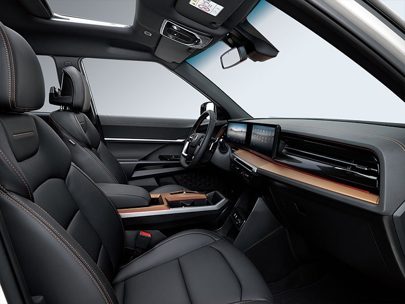 KGM Torres SUV HEV 65658