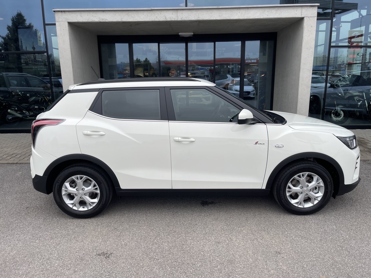 KGM Tivoli 1.5 style