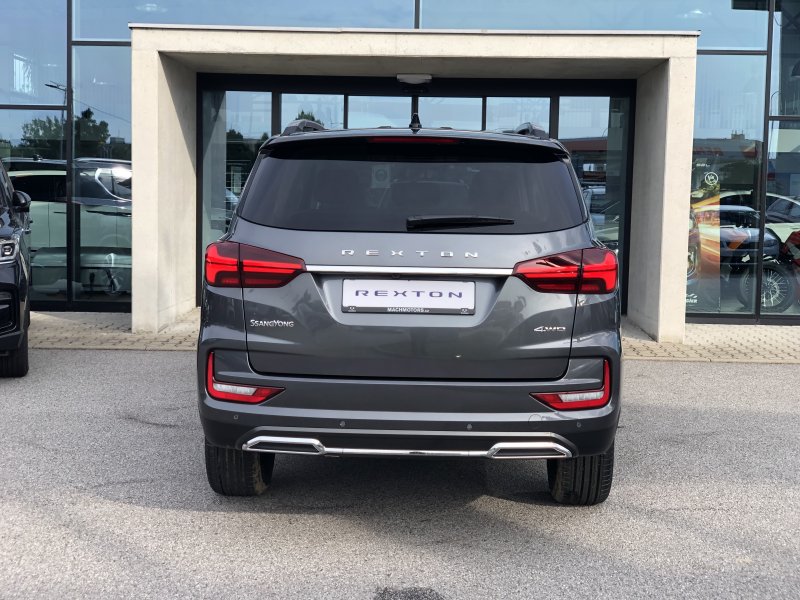 KGM Rexton Club 68787